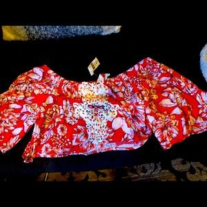 Crop top nwt never worn!